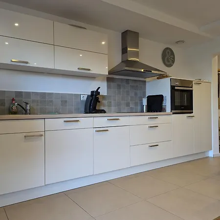 Schlosserei Weinlokal Apartment *