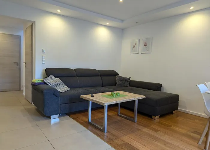 Schlosserei Weinlokal * Kapellen-Drusweiler